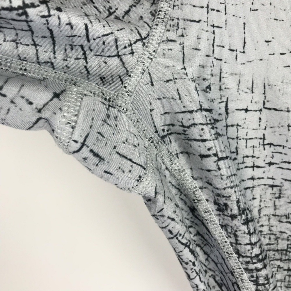 Alo Leggings White Black Crinkle Airlift Tech Lift - Picture 4 of 7